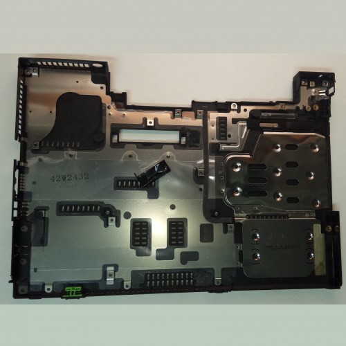 USED ΠΛΑΣΤΙΚΑ ΚΑΤΩ ΜΕΡΟΣ LENOVO 7661-CHB
